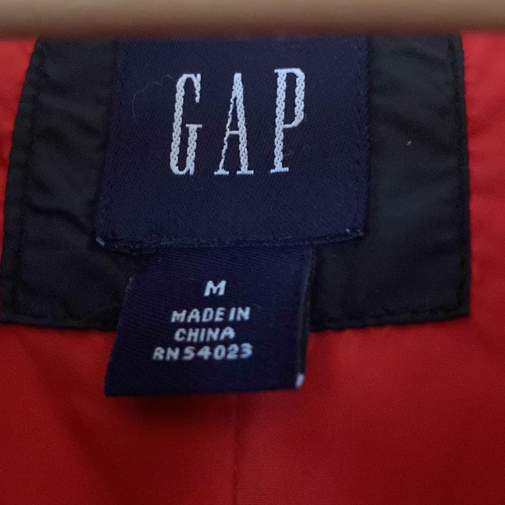 Gap puffer vest - Picture 2 of 5